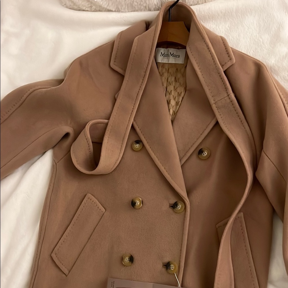 Max Mara Tan Double-Breasted Coat